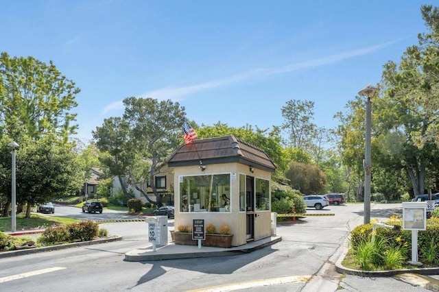 3213 Raintree Cir, Culver City, CA 90230 - view of property's community