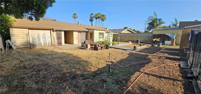5319 Durfee Ave, El Monte, CA 91732 - back of house featuring a fenced backyard