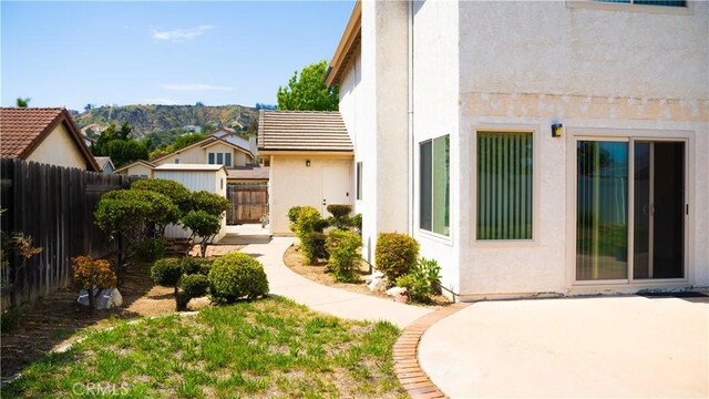 2868 Corte Caballos, Camarillo, CA 93010 - view of yard with a patio