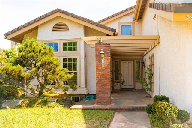 2868 Corte Caballos, Camarillo, CA 93010 - doorway to property featuring stucco siding