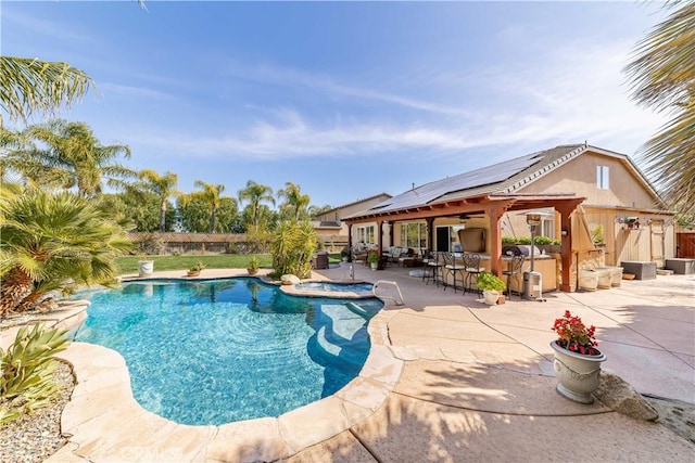 38260 Willow Ct, Murrieta, CA 92562 - view of pool with ceiling fan, a patio area, a fenced backyard, and a pool with connected hot tub