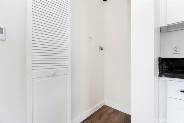13934 Filmore St, Pacoima, CA 91331 - laundry area featuring baseboards and dark wood-style flooring