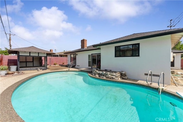 1315 E Wingate St, Covina, CA 91724 - view of swimming pool with a patio area