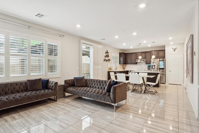 10722 Porter, Spring Valley, CA 91978 - photo 2