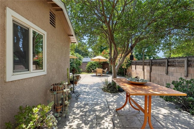 18770 Community St, Northridge, CA 91324 - fenced backyard with outdoor dining space and a patio area