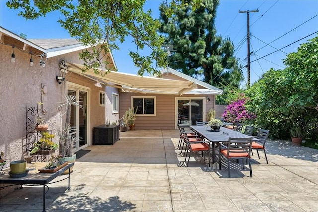18770 Community St, Northridge, CA 91324 - view of patio / terrace with outdoor dining area