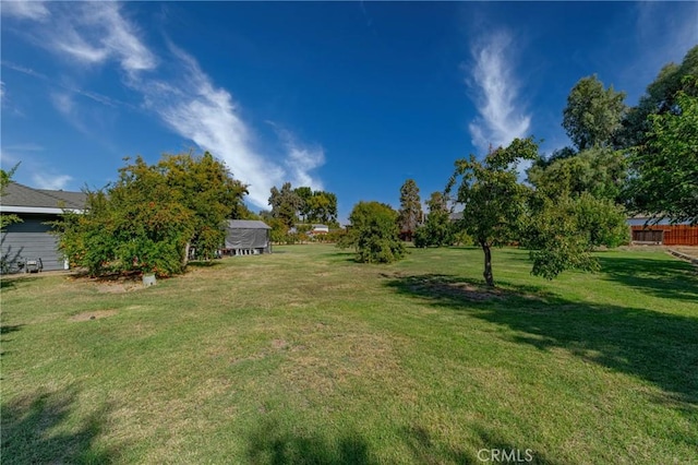 2020 Station Ave, Atwater, CA 95301 - view of green lawn