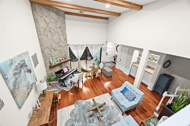 402 El Centro St Unit 13, South Pasadena, CA 91030 - living area with beam ceiling, wood finished floors, and built in features