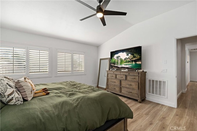 28867 Glencoe Ln, Menifee, CA 92584 - bedroom featuring vaulted ceiling, light wood finished floors, baseboards, and a ceiling fan
