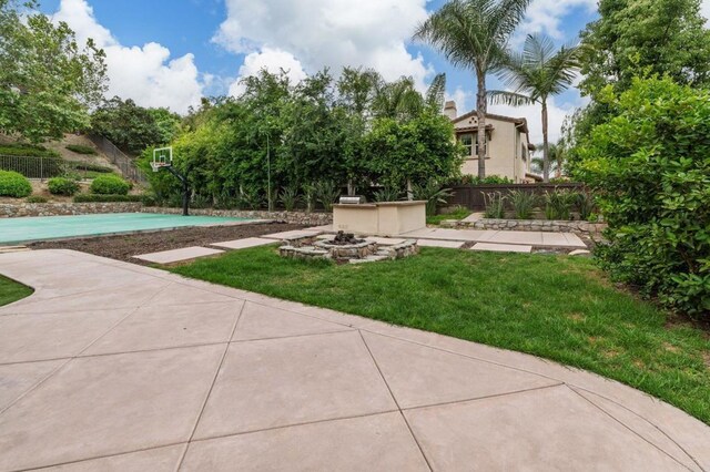 6851 Helenite Pl, Carlsbad, CA 92009 - view of yard