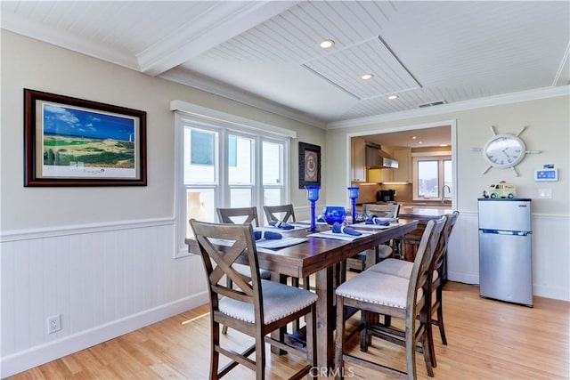 34155 Calle Ln, Primavera, Dana Point, CA 92629 - dining space with wainscoting, light wood-style flooring, crown molding, and recessed lighting