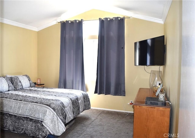920 Nettle Ct, Corona, CA 92878 - carpeted bedroom featuring crown molding, baseboards, and lofted ceiling