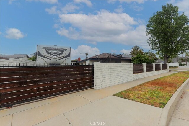 701 Las Riendas Dr, Fullerton, CA 92835 - photo 4