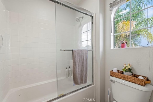 27625 Mariposa Ln, Castaic, CA 91384 - full bath with healthy amount of natural light, toilet, and combined bath / shower with glass door