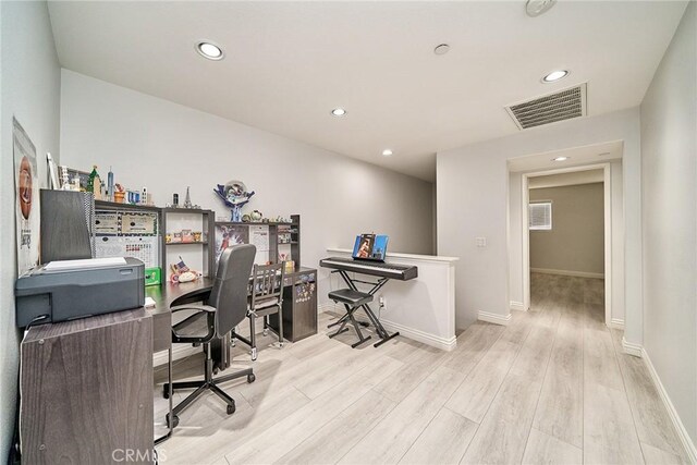 12573 Montaivo Ln, Eastvale, CA 91752 - photo 26