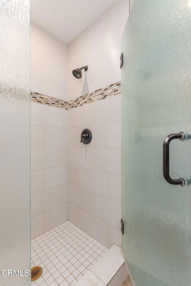 1091 Bradford Ave, Camarillo, CA 93010 - bathroom featuring a shower stall