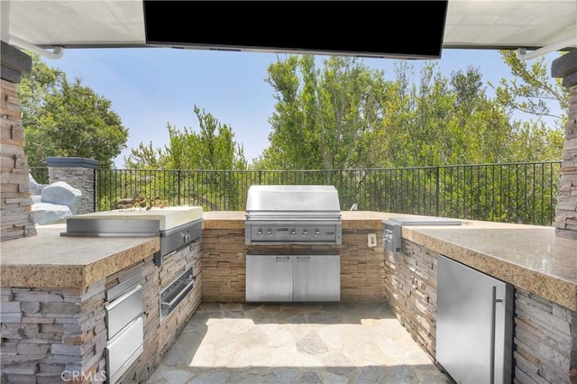 7 Olympic Way, Coto De Caza, CA 92679 - view of patio featuring area for grilling