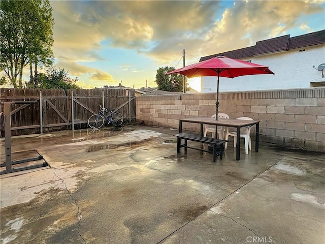 3855 Gilman Rd, El Monte, CA 91732 - fenced backyard with a patio and outdoor dining area