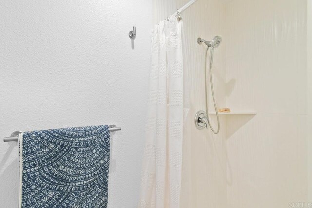 783 Brookstone Rd Unit 104, Chula Vista, CA 91913 - bathroom view of a shower with shower curtain