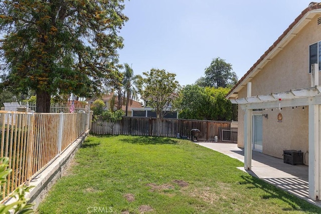 27474 Bolandra Ct, Temecula, CA 92591 - fenced backyard with a patio