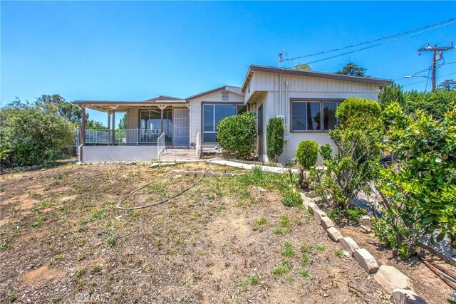 12190 Gladys Ln, Yucaipa, CA 92399 - photo 1