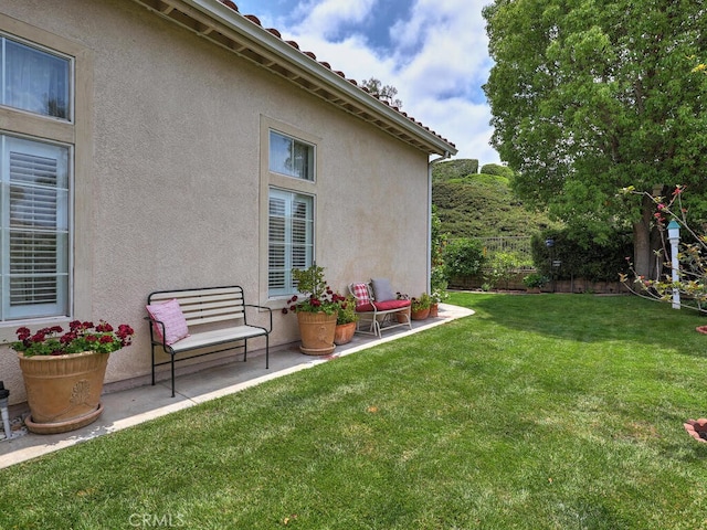 28 Covington, Mission Viejo, CA 92692 - view of grassy yard with a patio