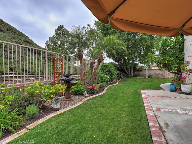 28 Covington, Mission Viejo, CA 92692 - fenced backyard featuring a patio