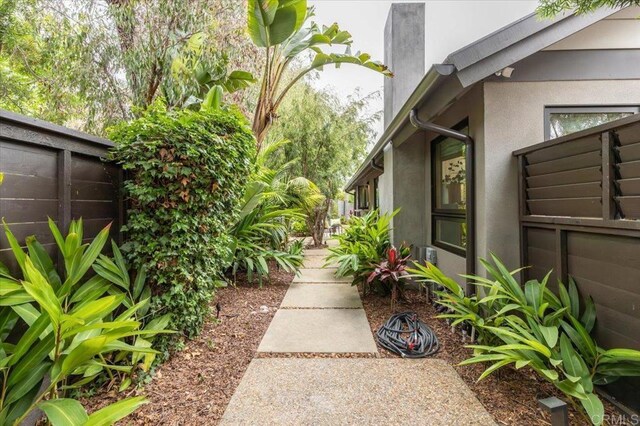 3995 Cypress Del Mar, San Diego, CA 92130 - view of yard
