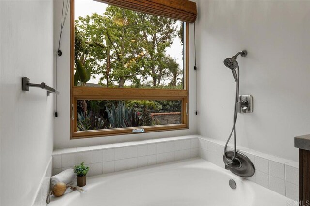3995 Cypress Del Mar, San Diego, CA 92130 - full bathroom featuring a tub to relax in