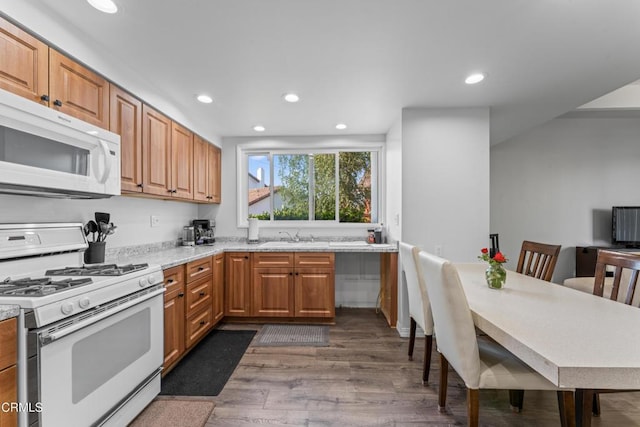 796 S Saticoy Ave, Ventura, CA 93004 - photo 12