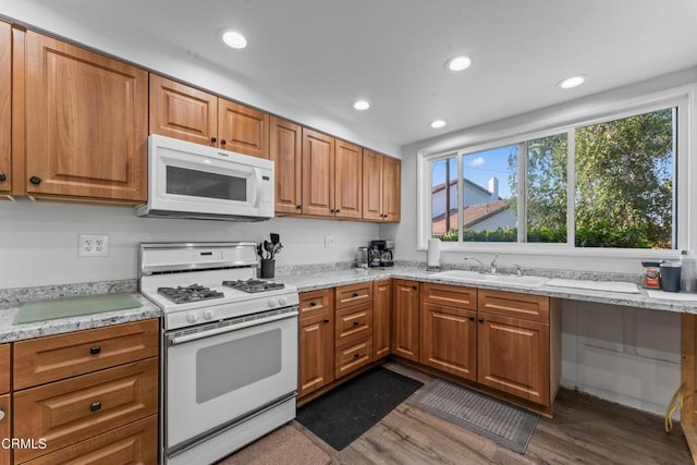 796 S Saticoy Ave, Ventura, CA 93004 - photo 13