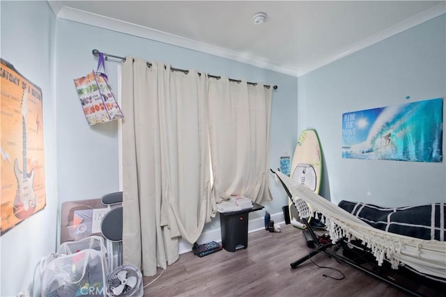 2756 W 15th St, Los Angeles, CA 90006 - bedroom featuring wood finished floors, ornamental molding, and baseboards
