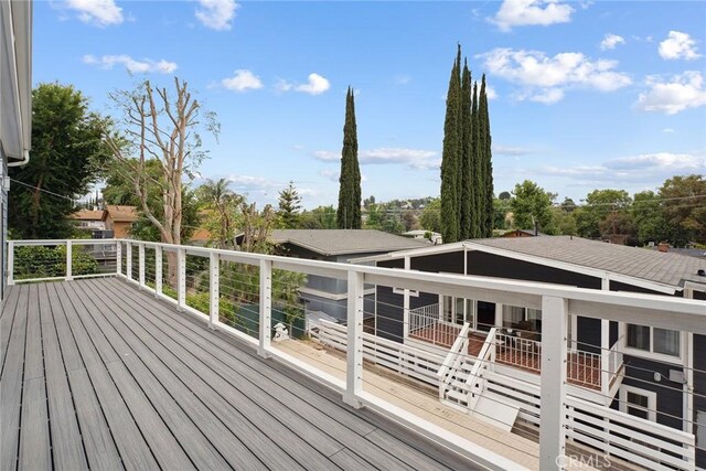 5254 Don Pio Dr, Woodland Hills, CA 91364 - photo 19