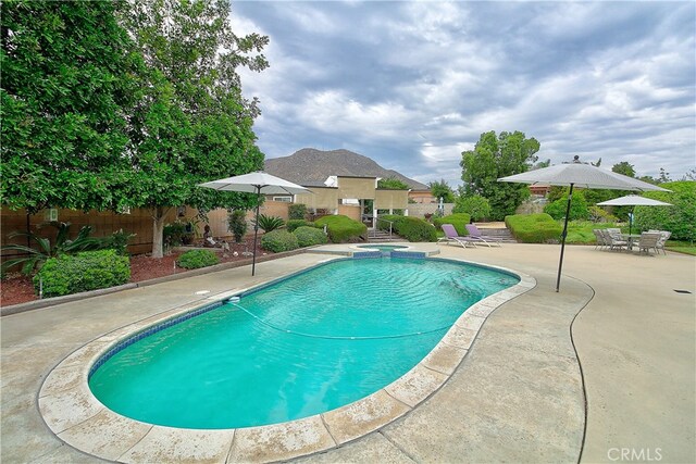 340 Pelican Dr, Riverside, CA 92507 - photo 35
