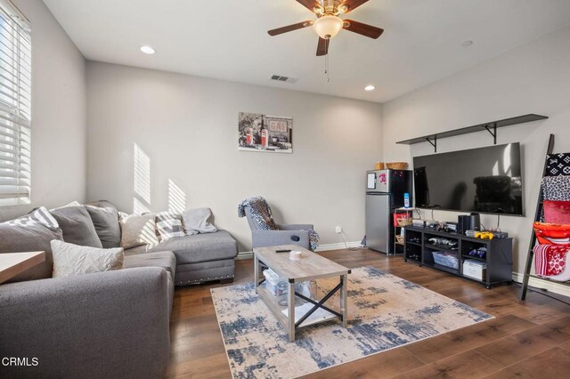 396 Edgewood Dr, Fillmore, CA 93015 - photo 16