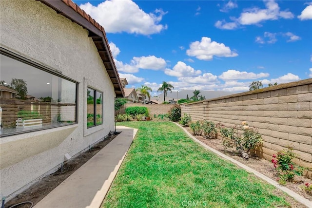 5697 Los Robles, La Verne, CA 91750 - view of yard