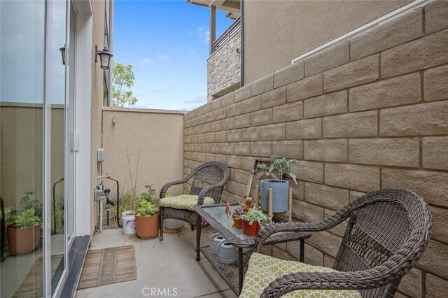 27227 Coyote Bush Ct, Valencia, CA 91381 - view of patio