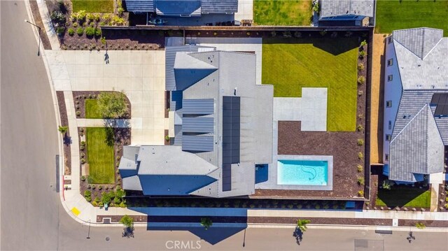 1734 Lester Ave, Clovis, CA 93619 - drone / aerial view of a pool