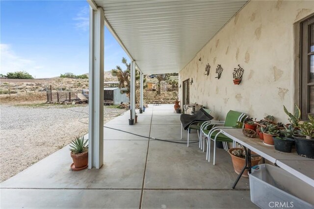 9075 Mesa Vista St, Apple Valley, CA 92308 - view of patio