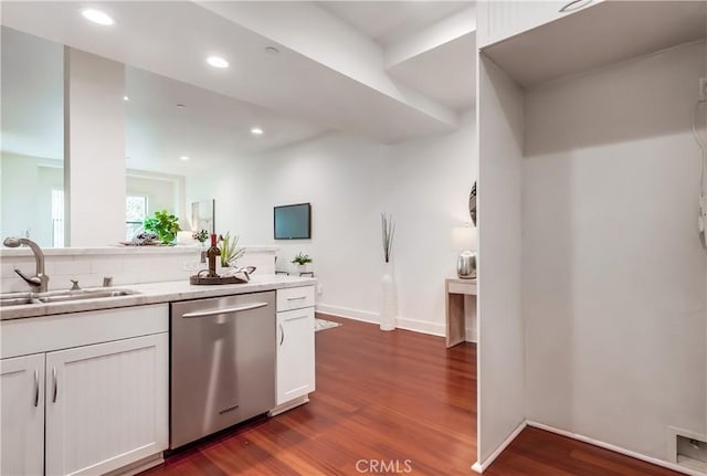 395 E 4th St Unit 13, Long Beach, CA 90802 - kitchen featuring stainless steel dishwasher, dark wood-style floors, white cabinetry, a sink, and recessed lighting