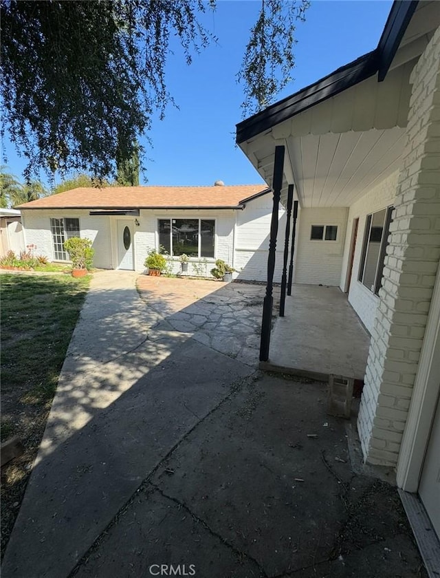 7514 Beckford Ave, Reseda, CA 91335 - photo 4