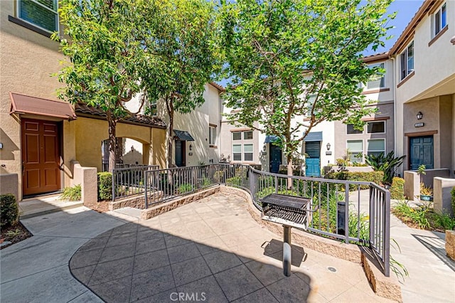 15405 Ashley Ct, Whittier, CA 90603 - view of patio / terrace with a residential view