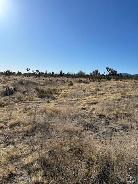 0 La Mesa Rd, Phelan, CA 92371