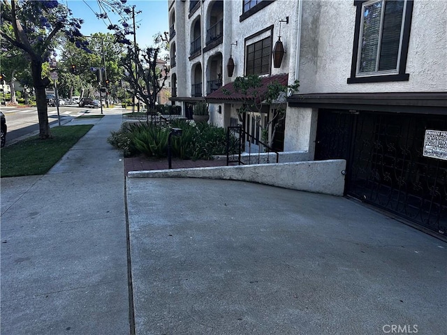 605 N Louise St Unit 106, Glendale, CA 91206 - view of home's community