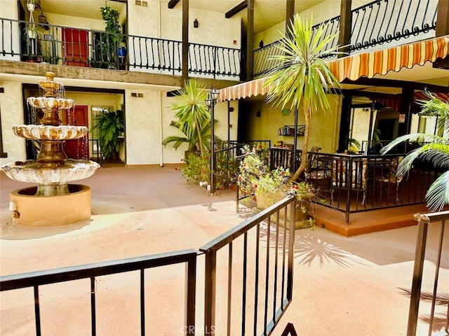 605 N Louise St Unit 106, Glendale, CA 91206 - patio / terrace with a patio