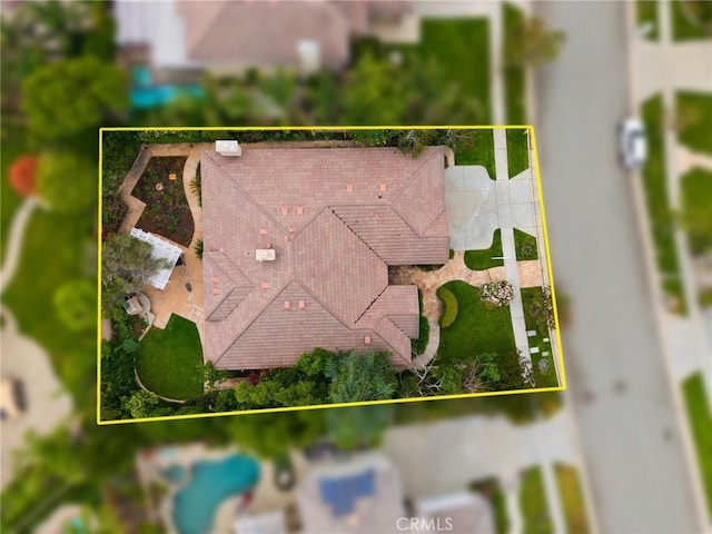 5675 W Overlook Dr, Rancho Cucamonga, CA 91739 - aerial view of property and surrounding area featuring property boundaries highlighted