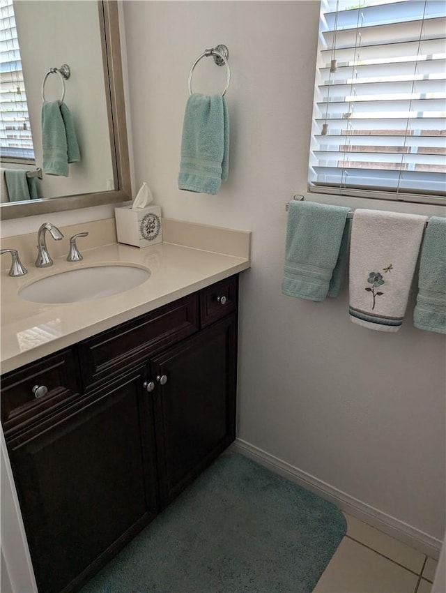 753 Huron Pl, Claremont, CA 91711 - bathroom with plenty of natural light, vanity, and baseboards
