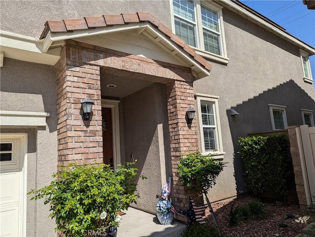 753 Huron Pl, Claremont, CA 91711 - property entrance featuring stucco siding
