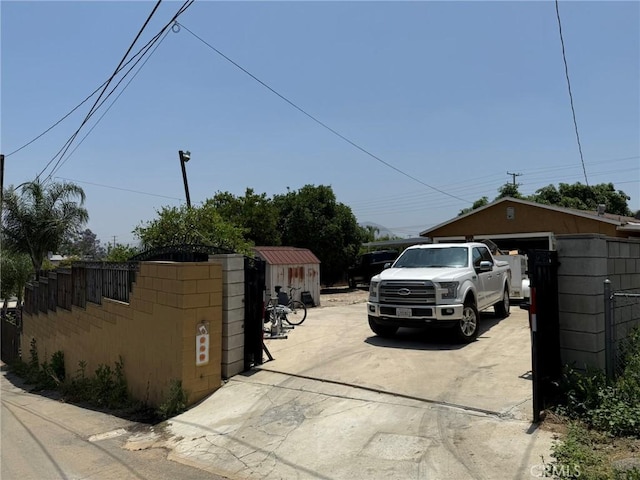 431 W M St, Colton, CA 92324 - view of street with a gate
