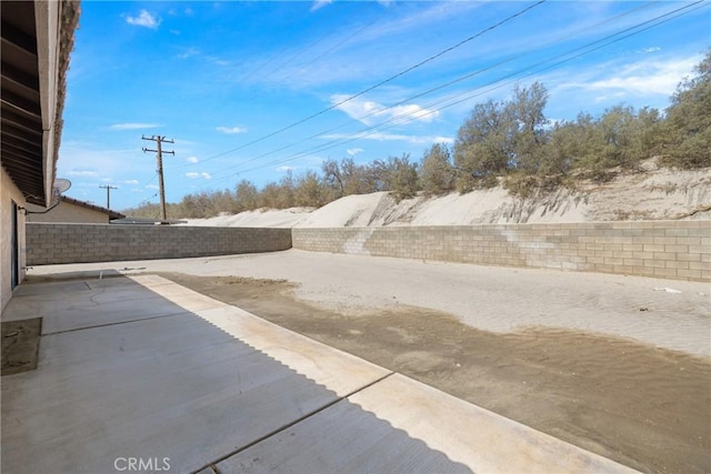 27505 Ventura Dr, Cathedral City, CA 92234 - fenced backyard featuring a patio area